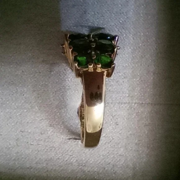 Beautiful chrome diopside ring - Picture 6 of 12